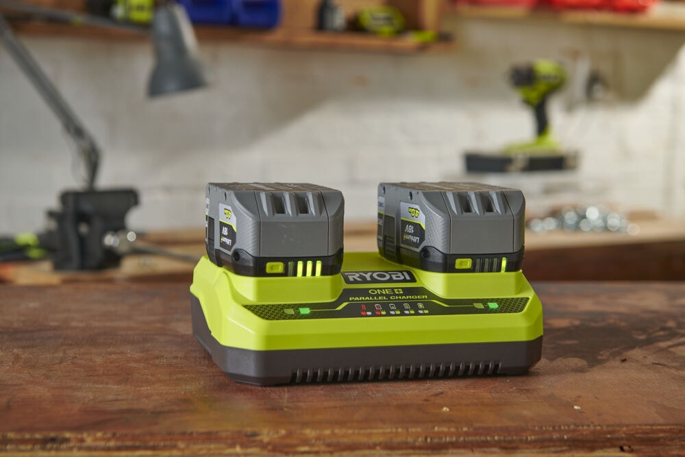 Зарядное устройство RYOBI RC18240 система ONE +, фото 3