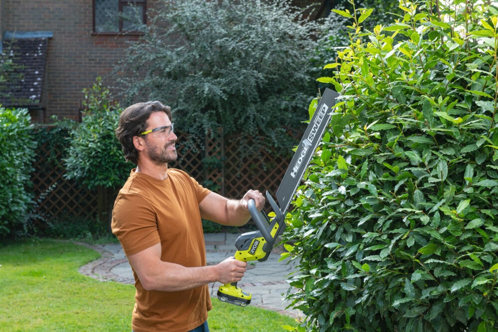 Кусторез RYOBI RY18HT45A-120 система ONE +, фото 3