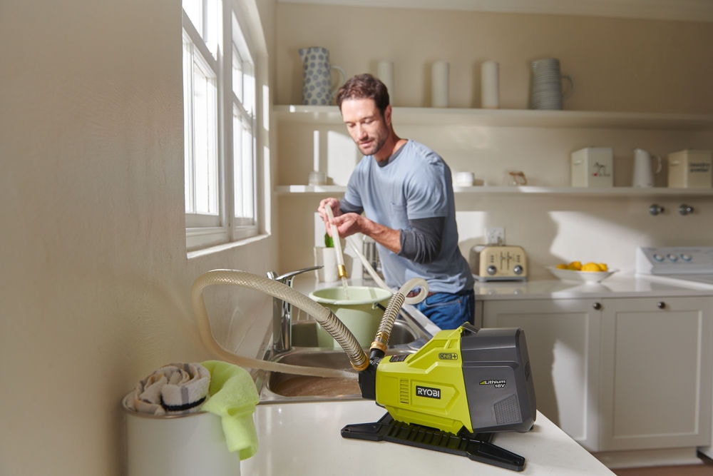 Насос для перекачки воды RYOBI R18TP-0 (без батареи) система ONE +, фото 3