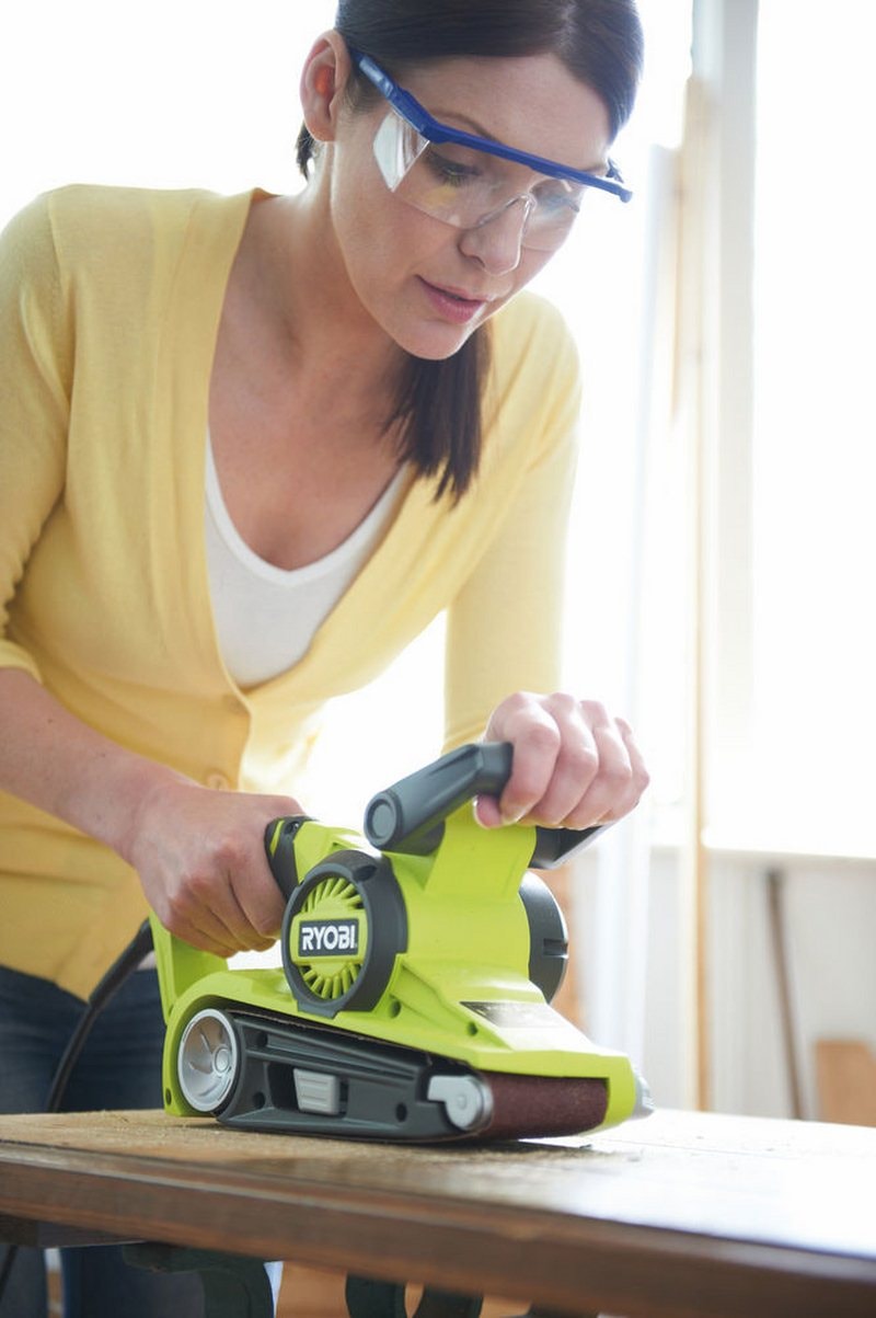 Ленточная шлифмашина RYOBI EBS800V, фото 3