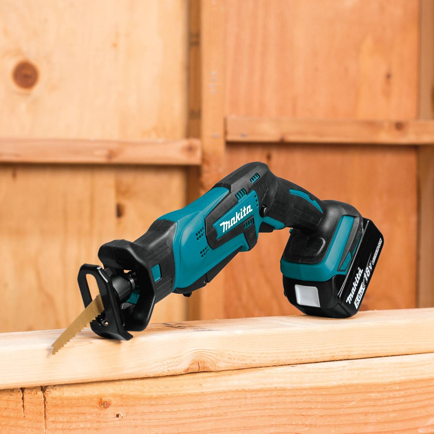 Пила сабельная аккумуляторная DJR185Z (DJR 185 Z) MAKITA, фото 9